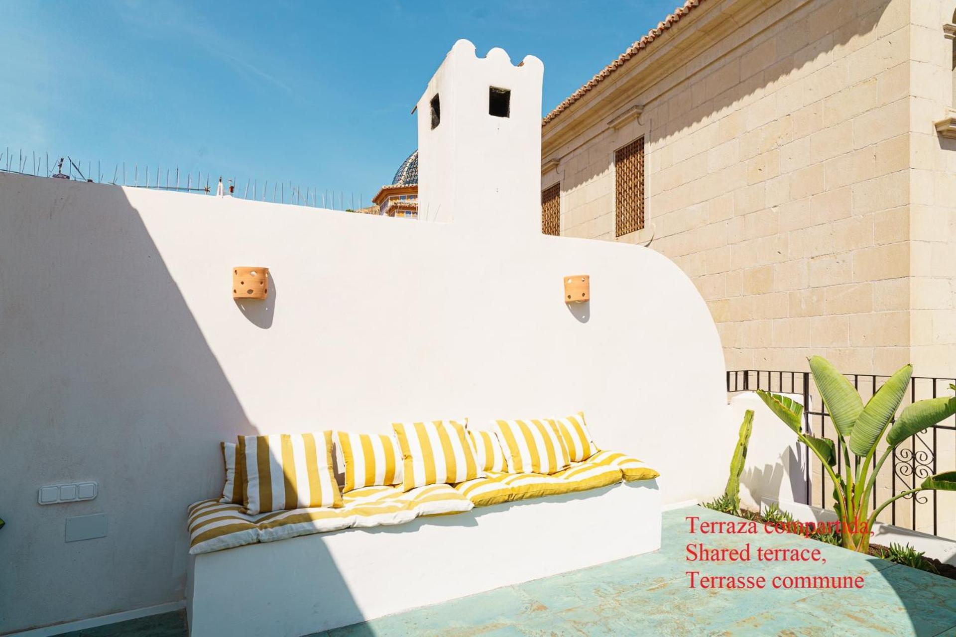 Luxurious Studio In Historic Center Of Alicante Eksteriør bilde