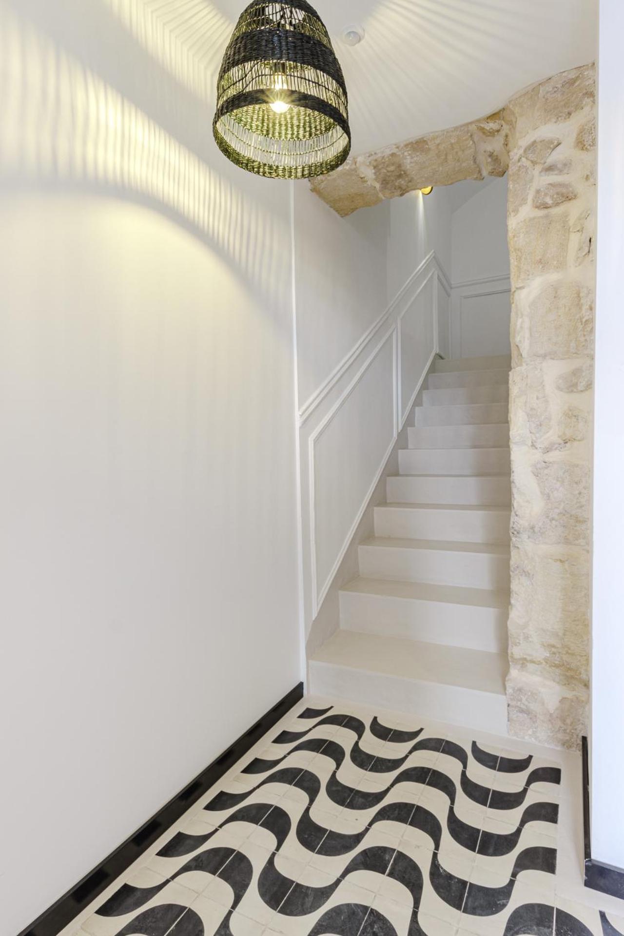 Luxurious Studio In Historic Center Of Alicante Eksteriør bilde