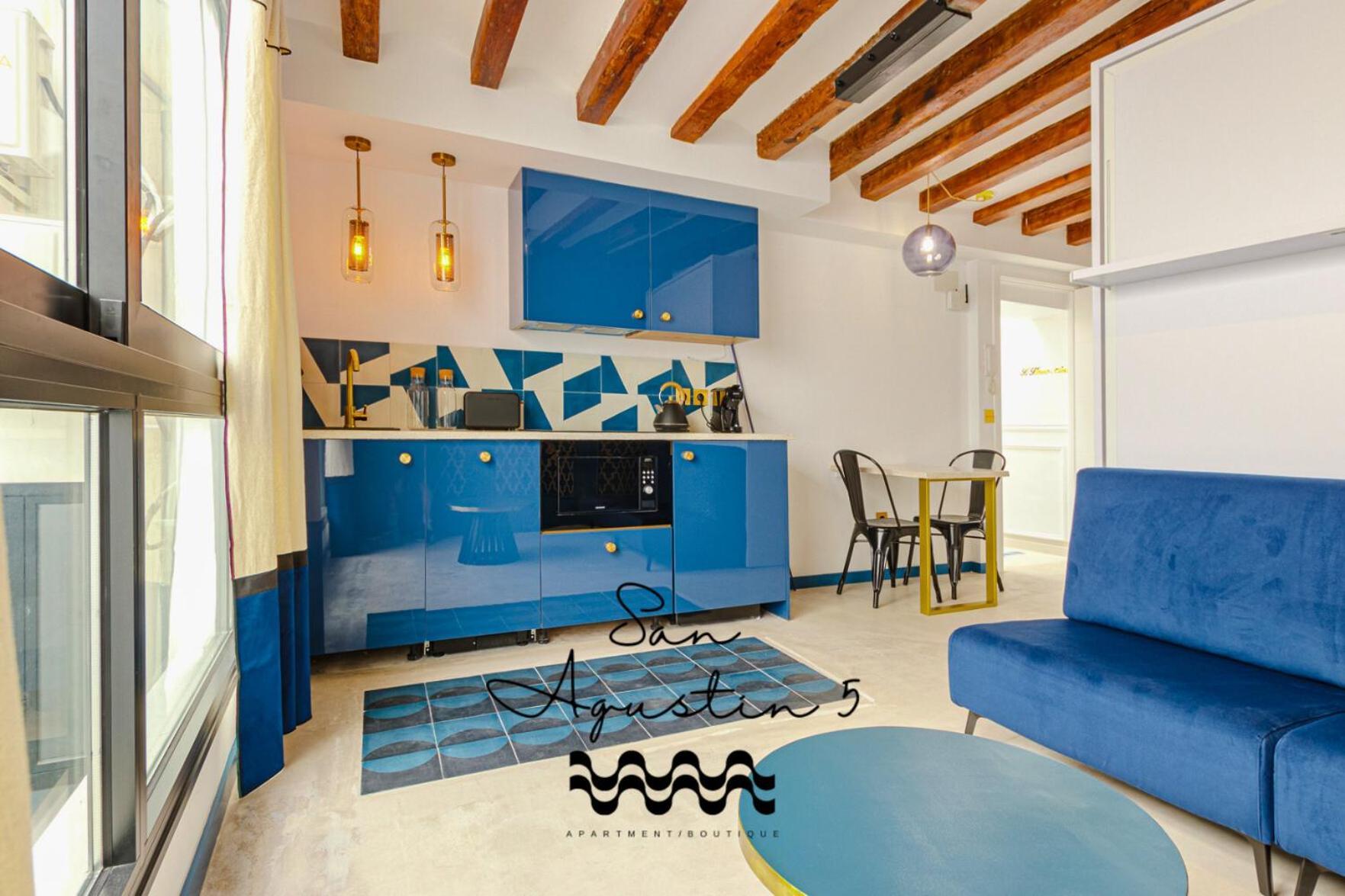 Luxurious Studio In Historic Center Of Alicante Eksteriør bilde
